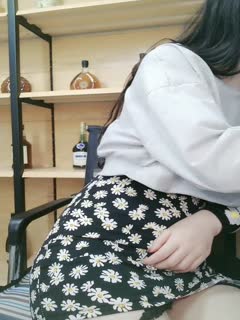 国产亚洲精品AAAAAAA片手指加鸡鸡可双插